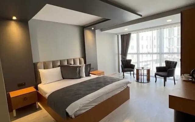 Ci Plus Hotel