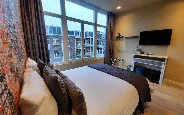 RoomWest