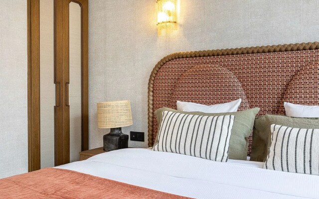 Hotel Suzie Blue