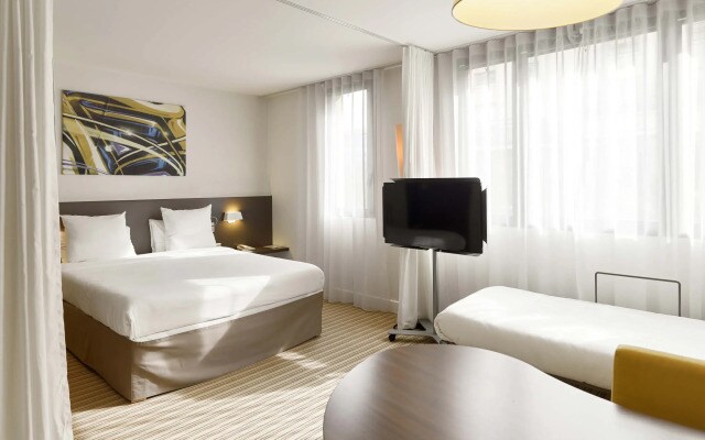 B&B HOTEL Rueil-Malmaison Gare
