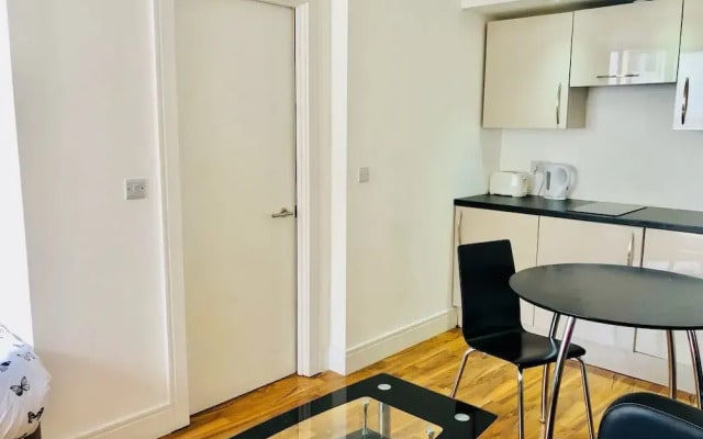 City Sparrow Apartments
