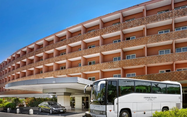 hotelImage