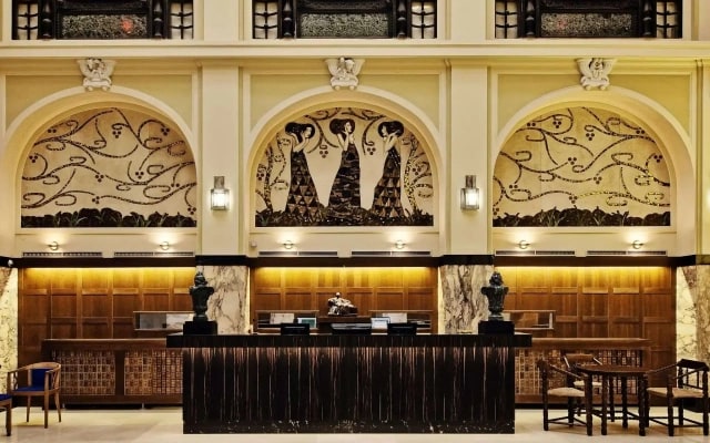 Grandezza Hotel Luxury Palace