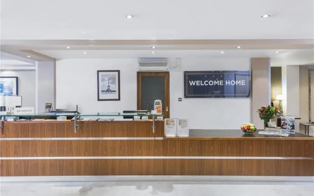 Royal Regency Paris Vincennes