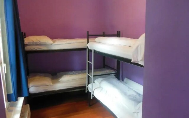 Amigo Hotel