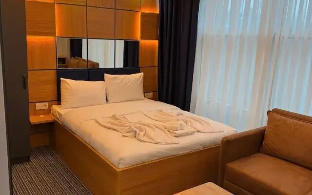 Premium Palace