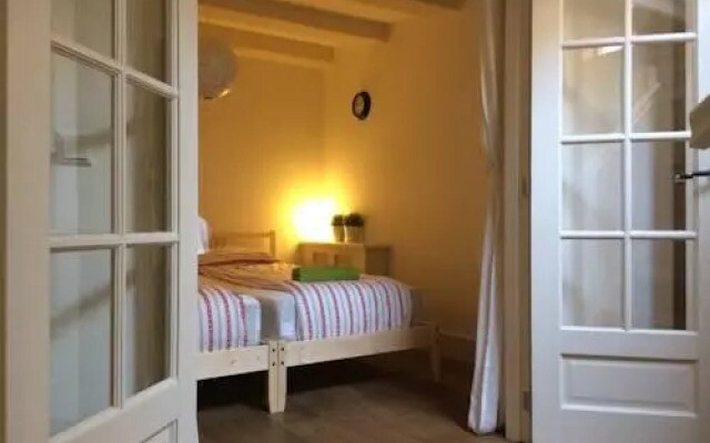 Jordaan House