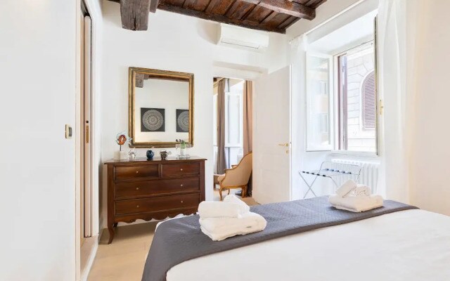 Rome As You Feel - Trevi Luxury Apartment