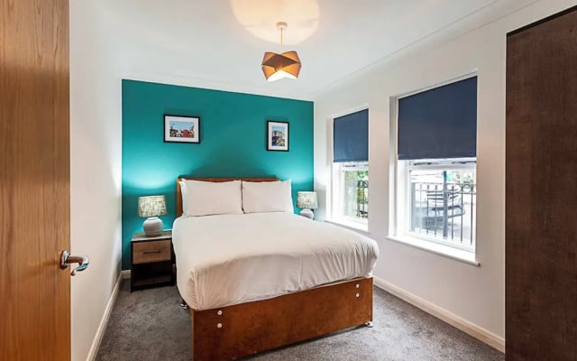 Light and Airy Upside Down House in Boho Hackney