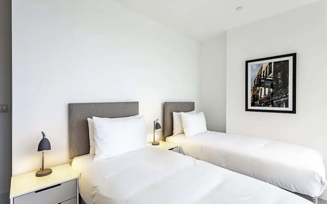 Icon Tower Flat One - North Acton