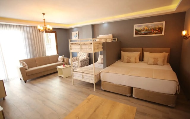 Artist Rooms Suites