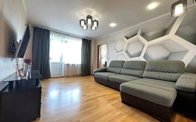 EasyRent на улице Аэродромная 72а