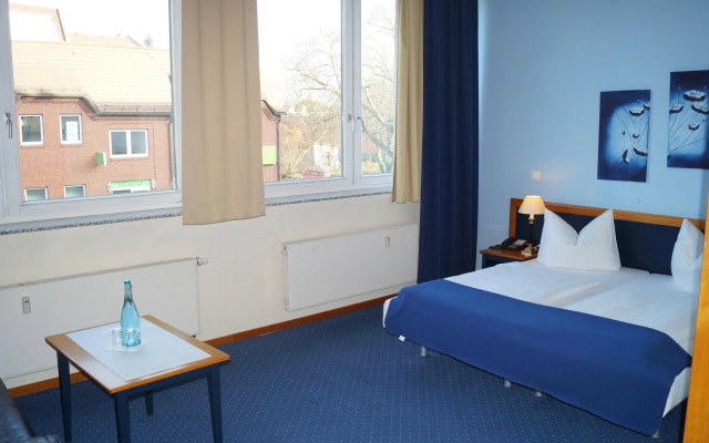 Hoteltow
