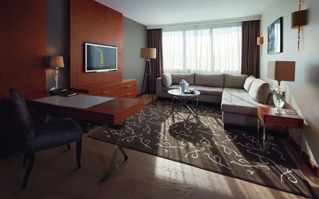 Mövenpick Hotel Paris Neuilly