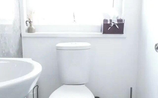 4 Guests - 2 Bedrooms - City Escape Retreat