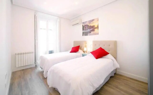 Luxury & Design Apartment Madrid Center 3BRM 3BTHR