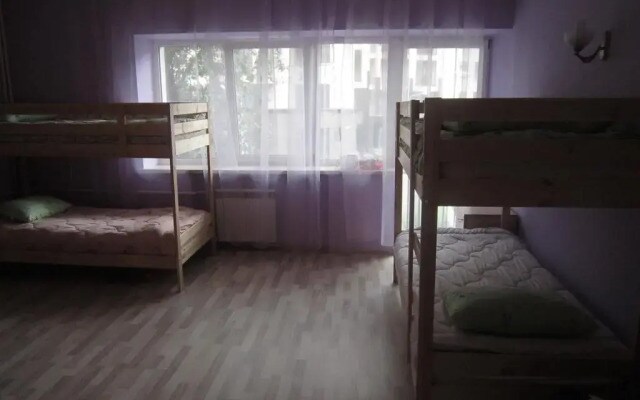 Double Plus Hostel Novoslobodskaya