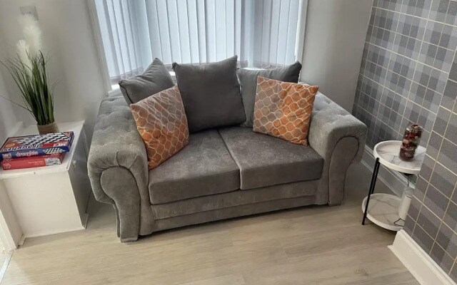 Charming 2-bed House in Wavertree Liverpool