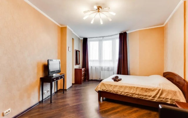 BestFlat24 (БэстФлэт24) на улице Троицкая