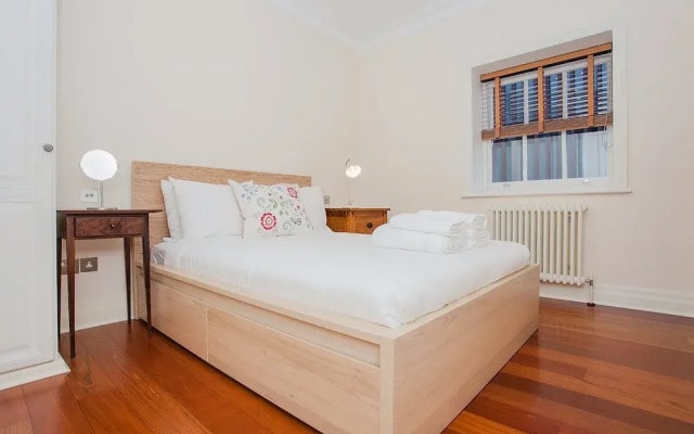 London Bridge Designer Flat