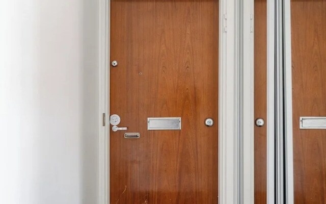Top Floor Luxury - 2BR Scandi Home