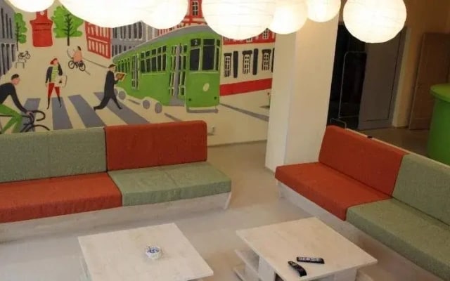 Berry Hostel