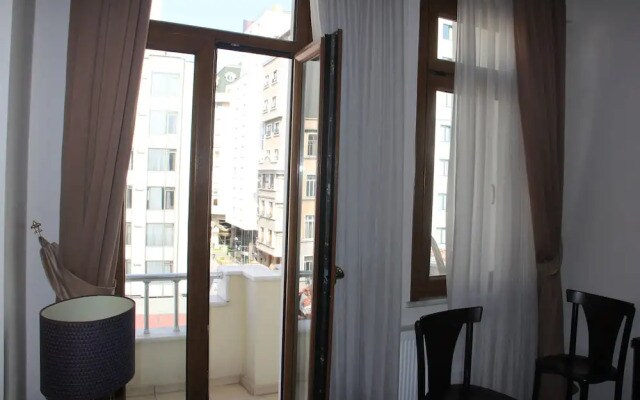 Taksim House Suites
