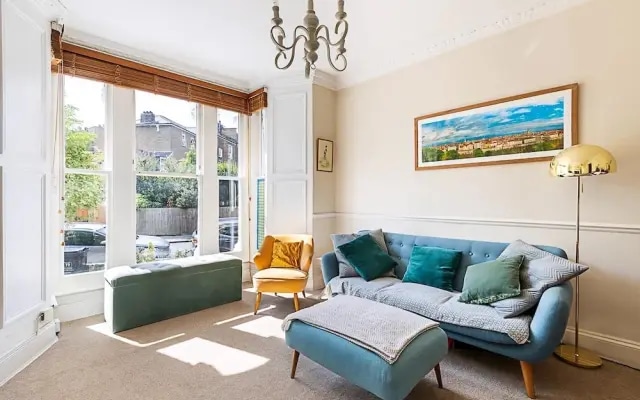 Charming London Retreat