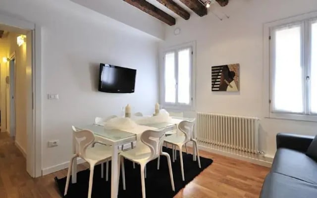 Best Venice Apartments