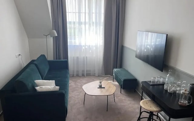 Apartments by Prague City Golf