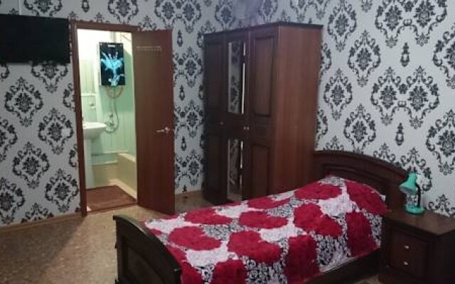 На улице Мимоз