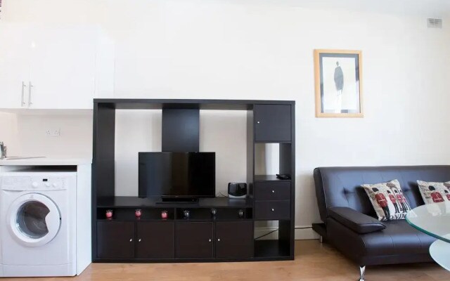 One Bedroom Flat Harrow 42B