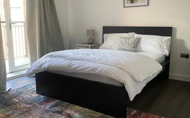 Cozy City Apartment in Rainham