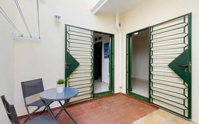 Casita En Pedregalejo Con Terraza 19B