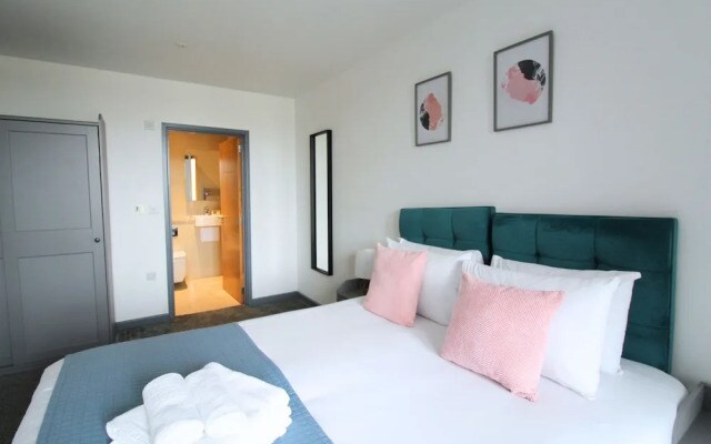 Canning Town by Viridian Apartments