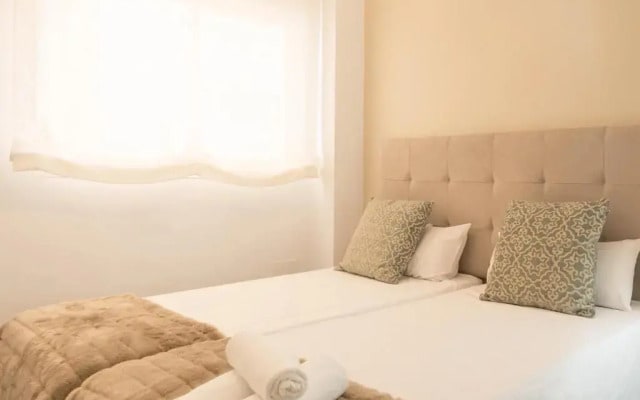 Urbe10 Blasco de Garay 4 Bedroom Apartment