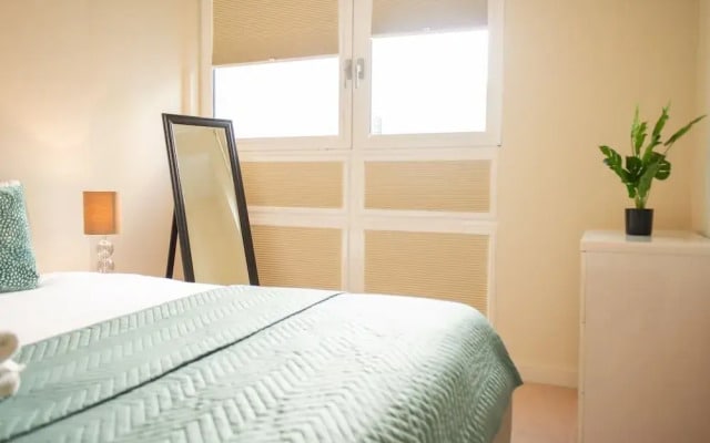 One Bed Serviced Apt Moorgate