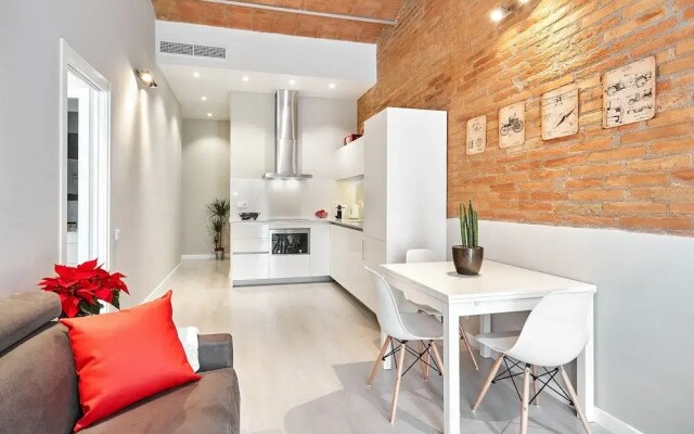 Urban District Apartments - Barcelona Smart Vintage Lofts and Apartments