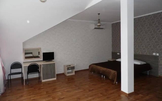 Sofya Guest House