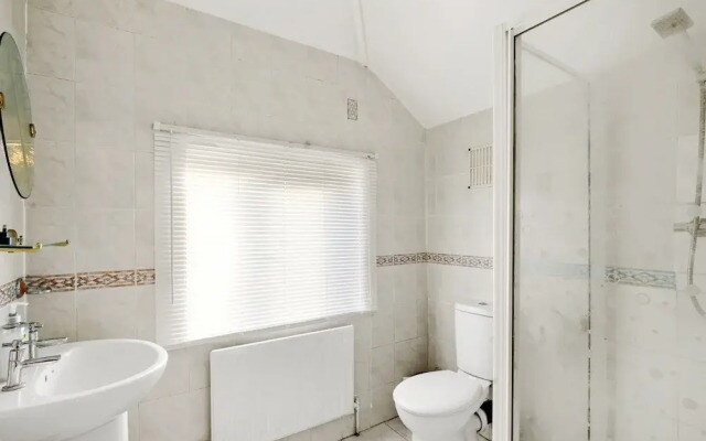 3bed Cozy House Parking Wifi