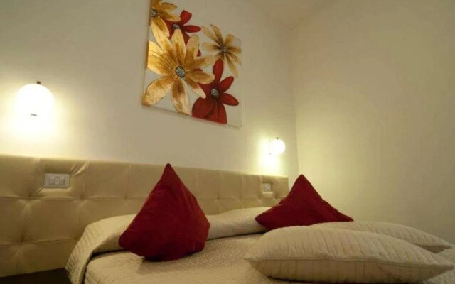 Ara Pacis Inn