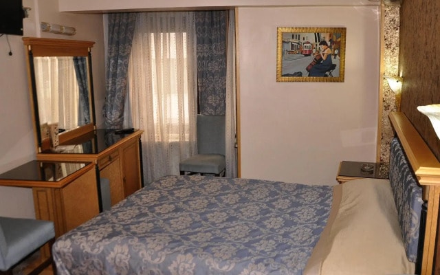 Grand Hisar Hotel