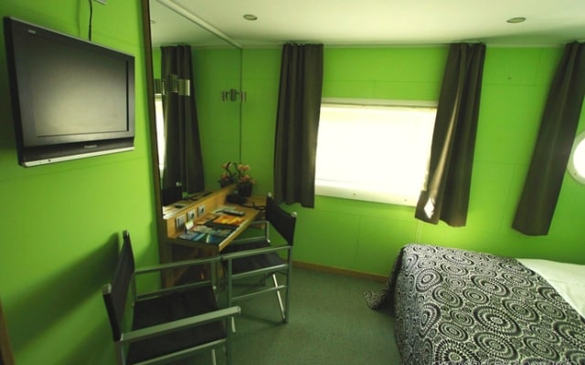 Greenyacht Hotel