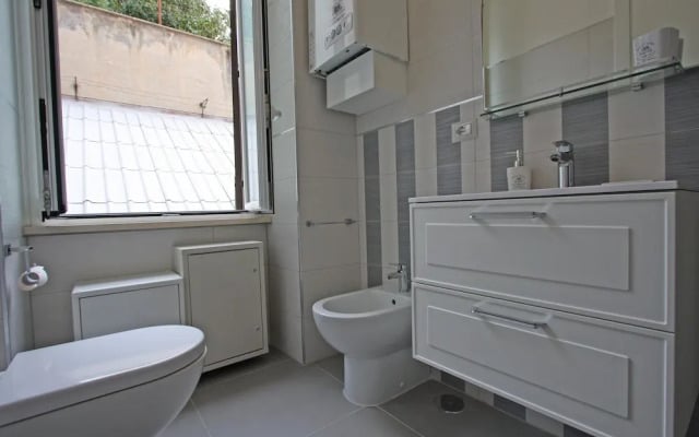 Travel & Stay - Quattro Cantoni
