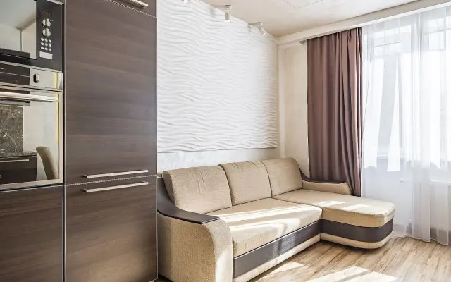 Top House (Топ Хаус) на площади Свободы