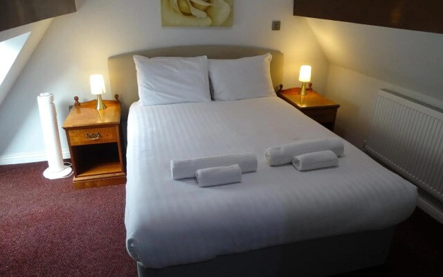 Rampant Lion Hotel
