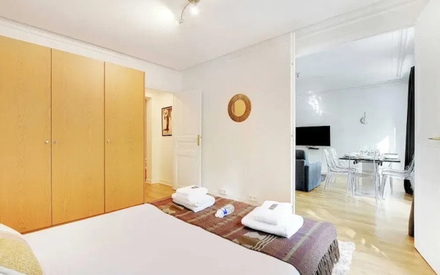 Chic Apartment - 3br/10p - Gare de L'est/republique