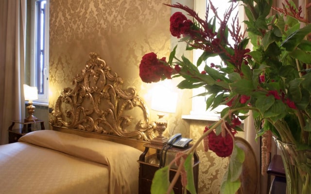 Des Epoques Hotel