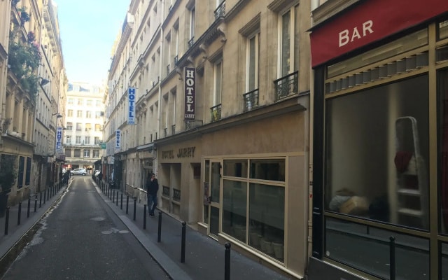 hotelImage