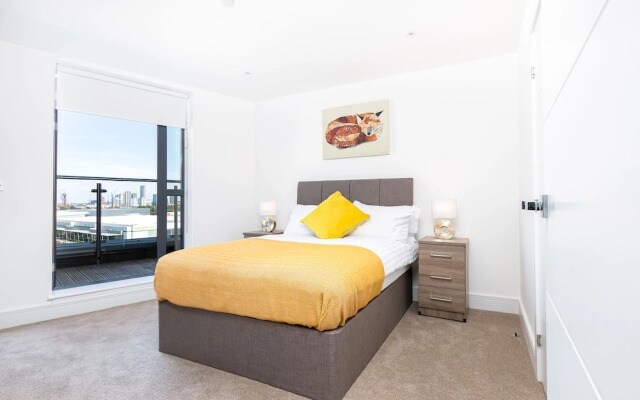 London Riverview - Canary Wharf - Excel